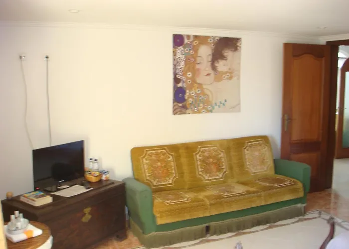 Casa De Flor Do Jardim בית אירוח